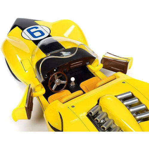 Speed Racer with Shooting Star 1:18 Scale Figure