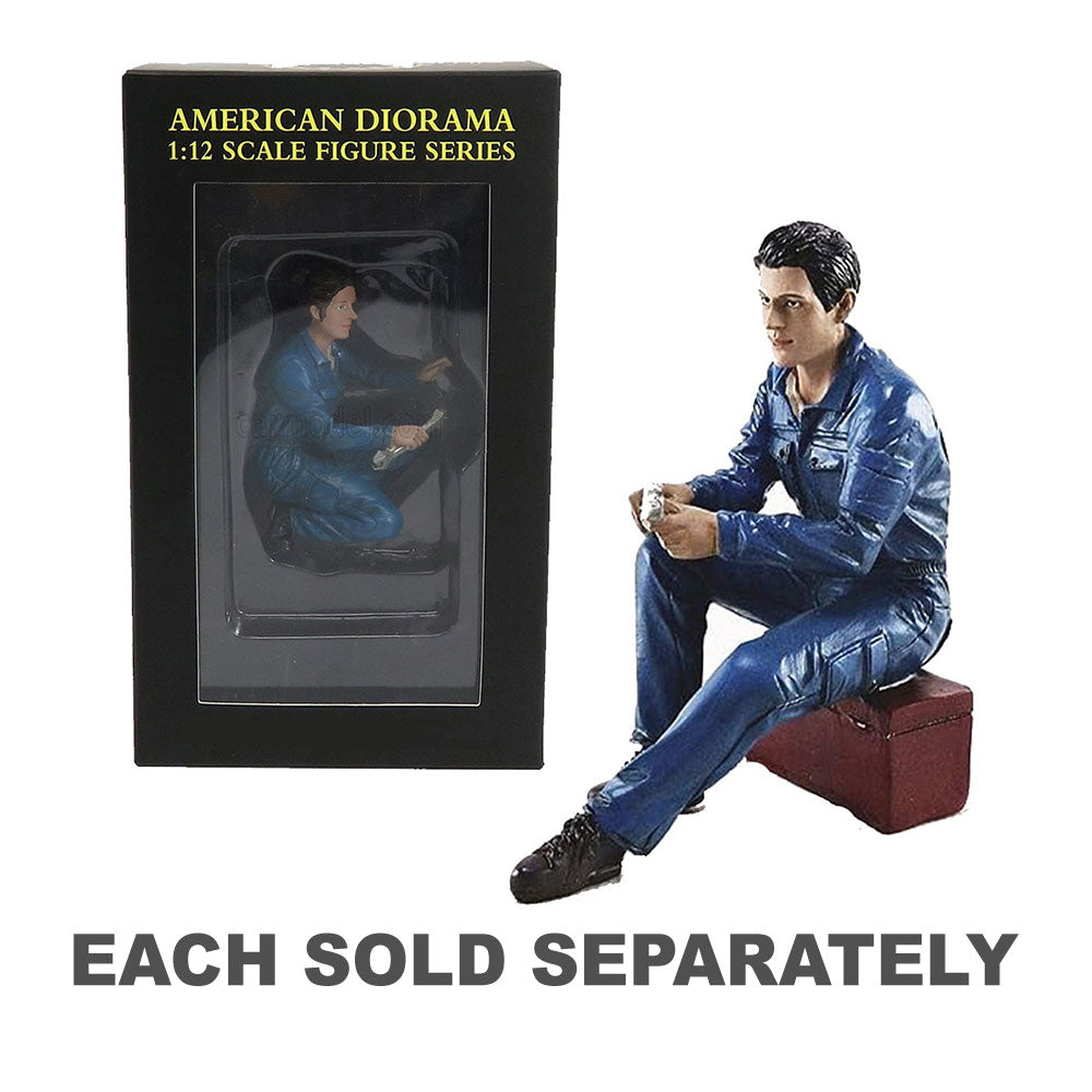 Mechanic Figure 1:12 Scale Diorama