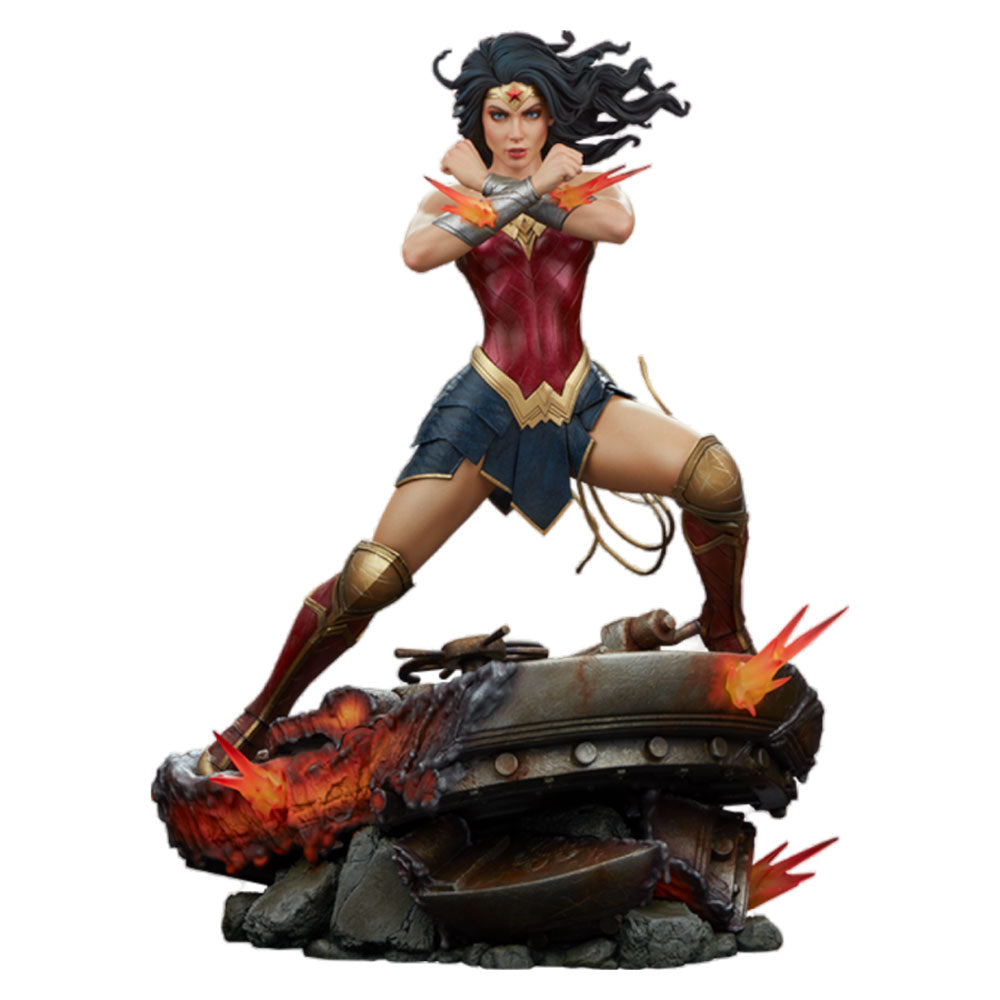Wonder Woman Saving The Day Premium Format Statue