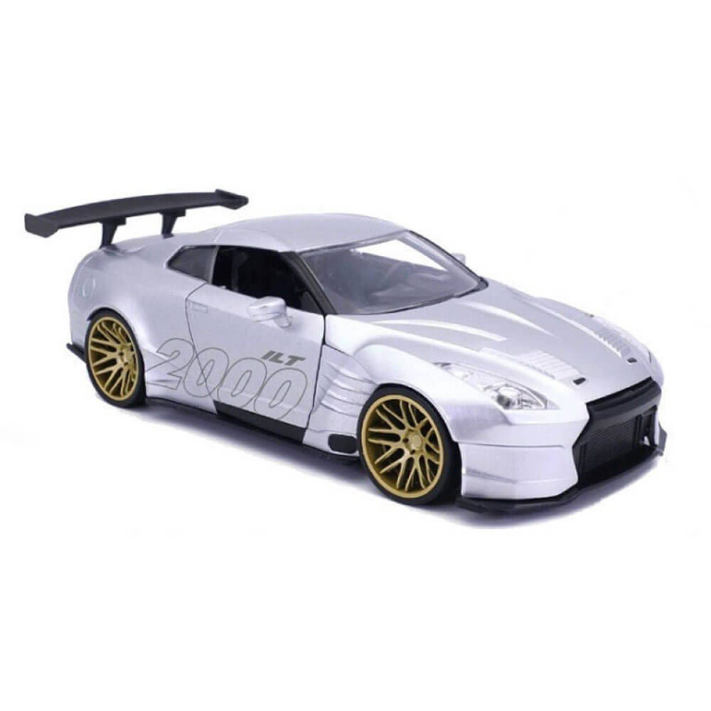 I Love The 2000's 2009 Nissan GT R35 1:24 Scale