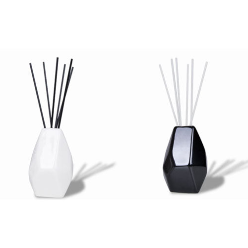 Natural Oil Cane Diffuser Vase with Fragrance on the Base